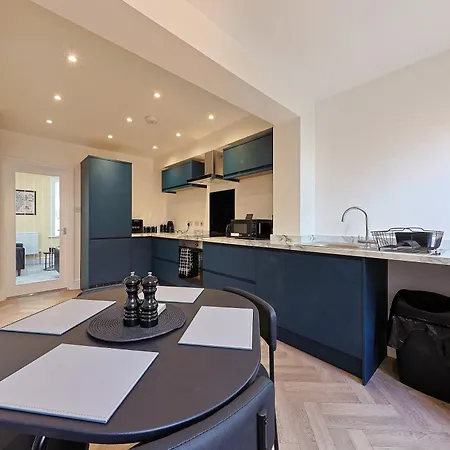 City Centre Riverside Retreat Canterbury Exterior photo