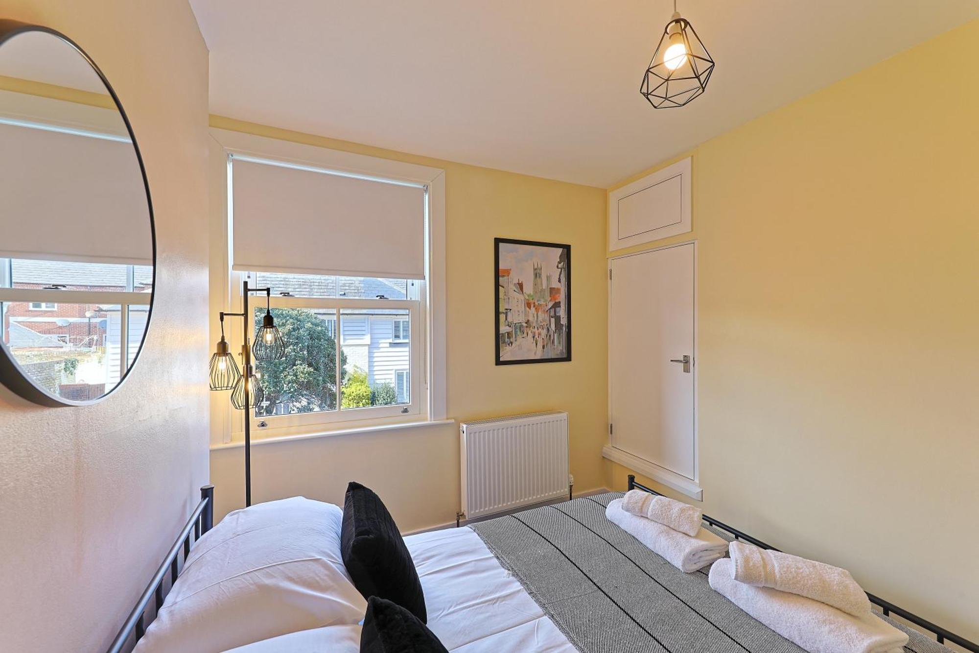 Centre Riverside Retreat Holiday home *